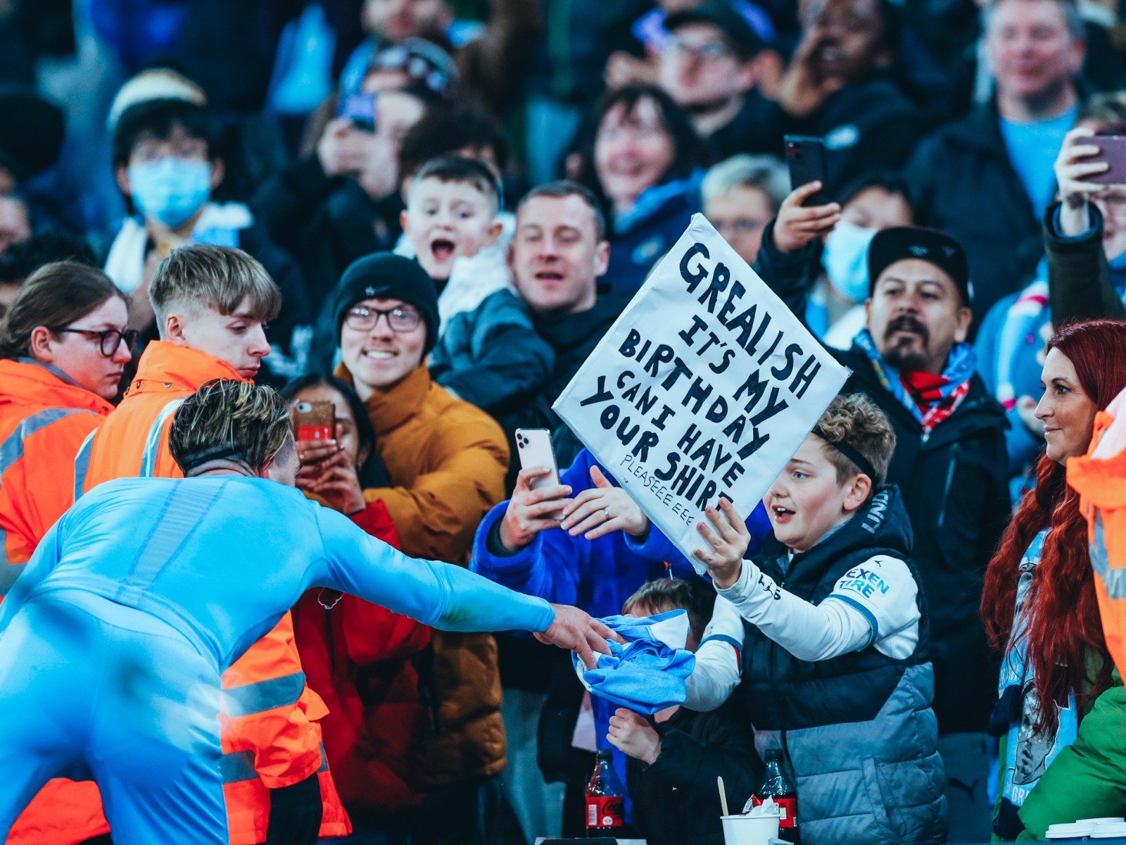 0万欧元 0万欧元